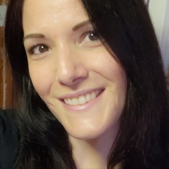 Welcome Everyone! Thank you so much for coming! Offers are Welcomed! - Picture 2 of 7